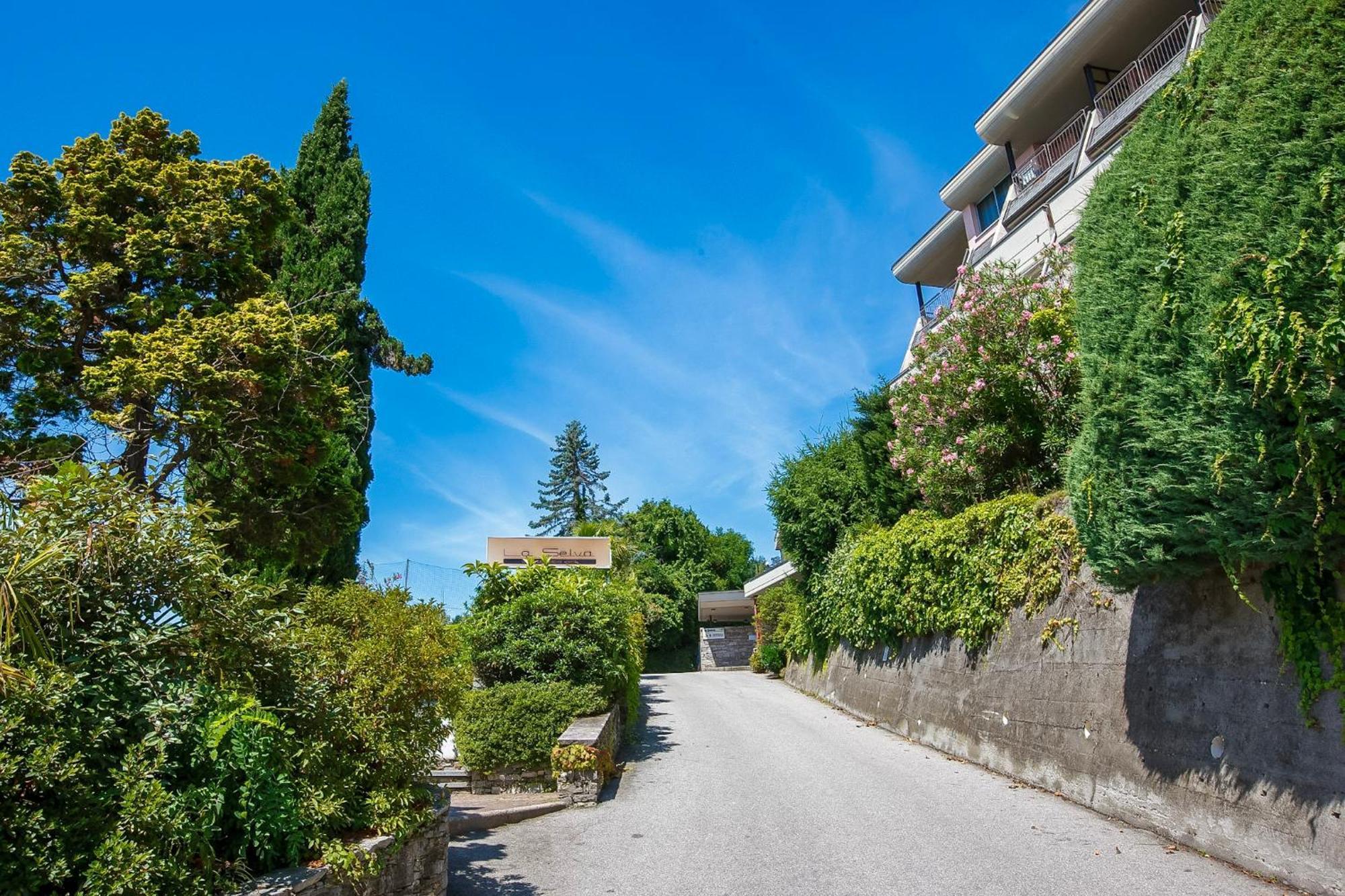 Residenz La Selva Studio-Apartments Ghiffa Zewnętrze zdjęcie