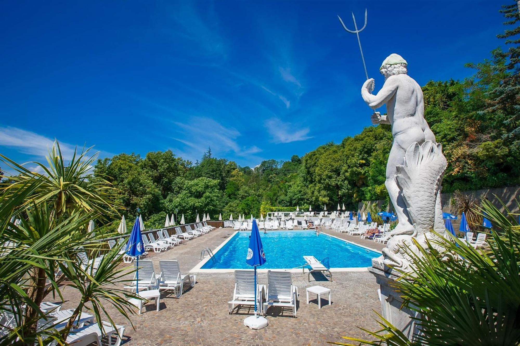 Residenz La Selva Studio-Apartments Ghiffa Zewnętrze zdjęcie